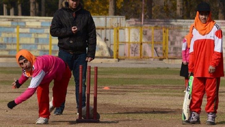 আফগান নারীদের সব ধরনের খেলা নিষিদ্ধ করল তালেবান